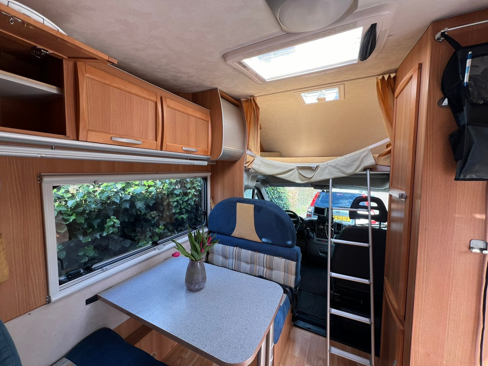 Alkoof Fiat Ducato comfortabele gezinscamper max. 6 personen, Alkoof, Raamblindering, Fiat, Particulier