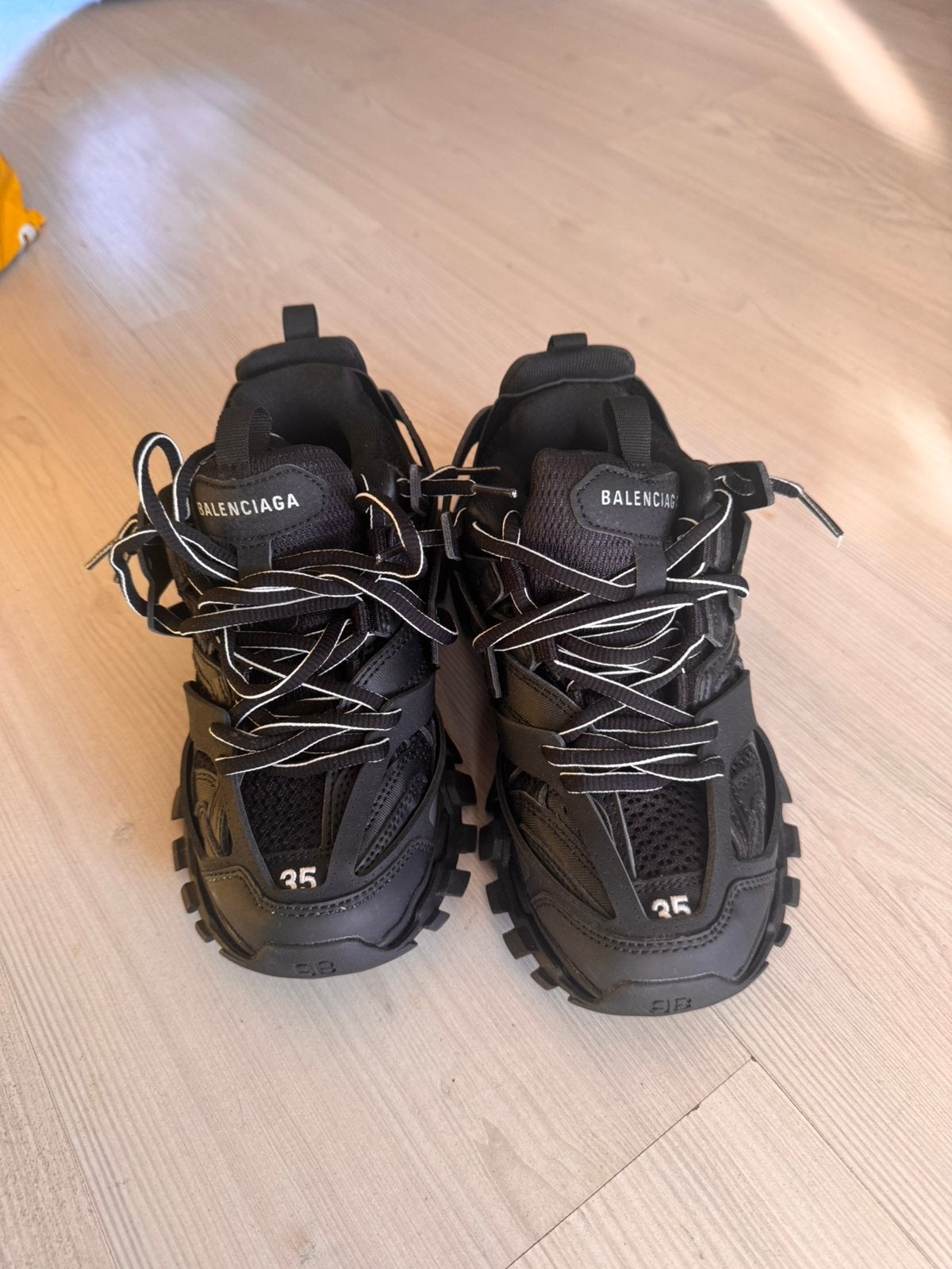 Balenciaga Track sneakers maat 35 - Nieuw, Ophalen, Nieuw, Zwart, Sneakers of Gympen