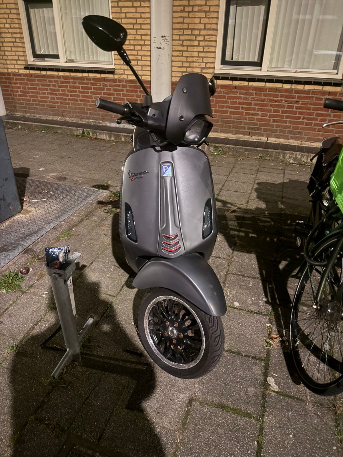 Vespa sprint, Fietsen en Brommers, Ophalen, Gebruikt, Overige modellen, Benzine