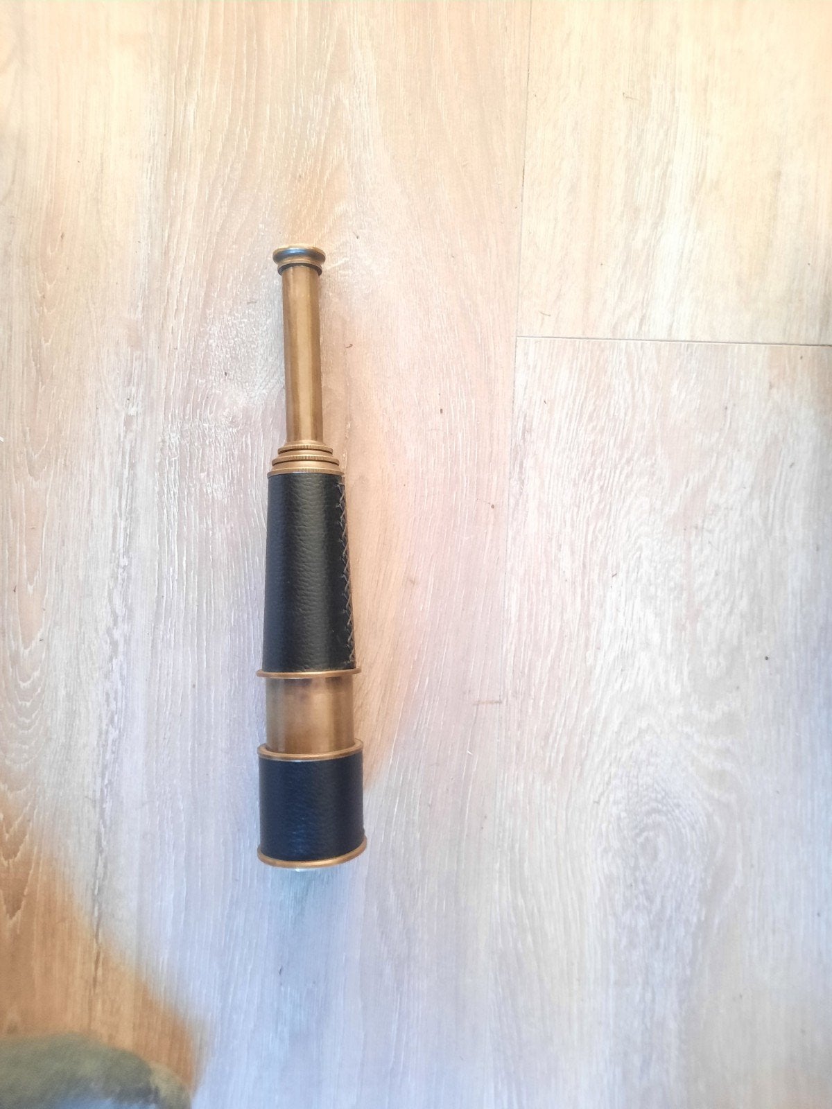 Antieke Messing Telescoop - Decoratief en Functioneel, Ophalen of Verzenden, Gebruikt, Minder dan 80 mm, Lenzentelescoop (refractor)