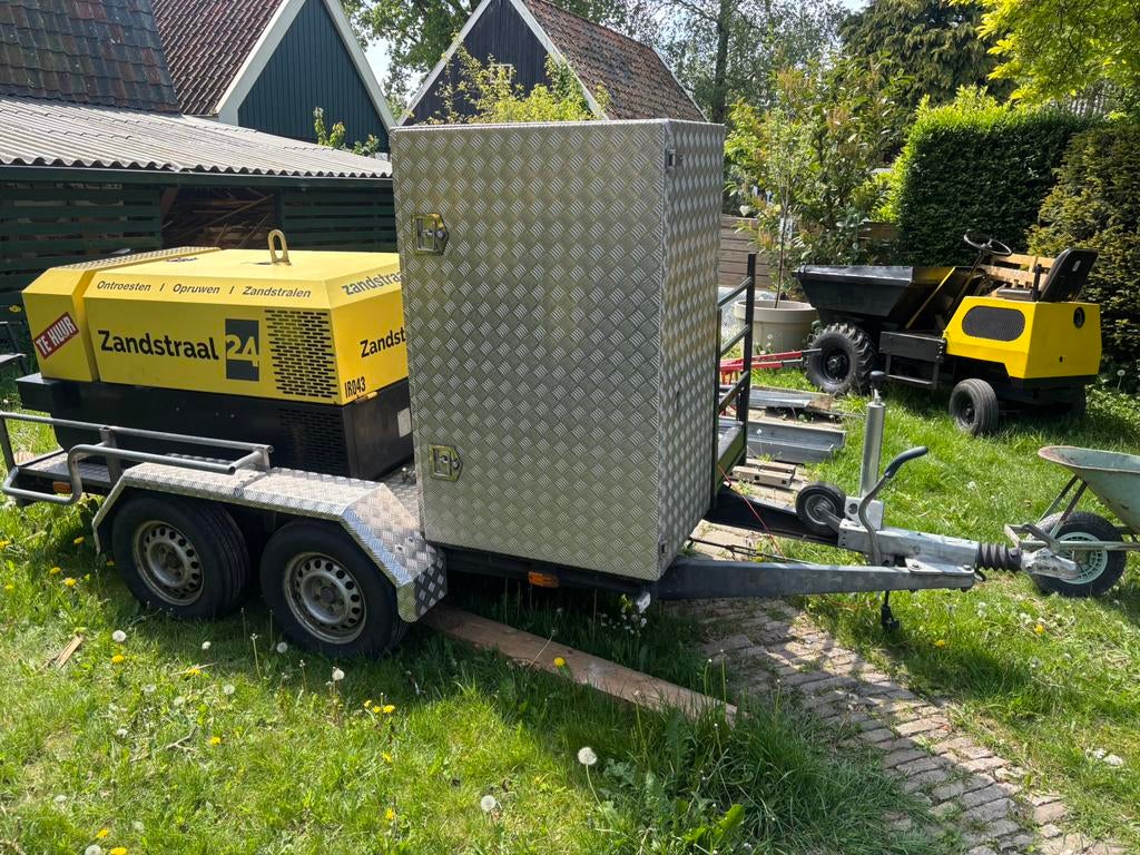 Compressor 4 kuub, Ophalen of Verzenden, Zo goed als nieuw