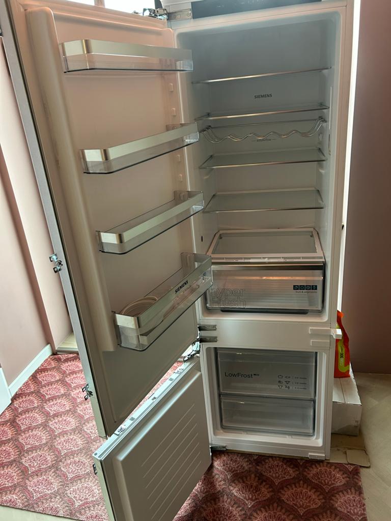 Siemens KI87VVFE1 Inbouw Koel-vriescombinatie - Z.G.A.N., Witgoed en Apparatuur, Koelkasten en IJskasten, 200 liter of meer, Zo goed als nieuw