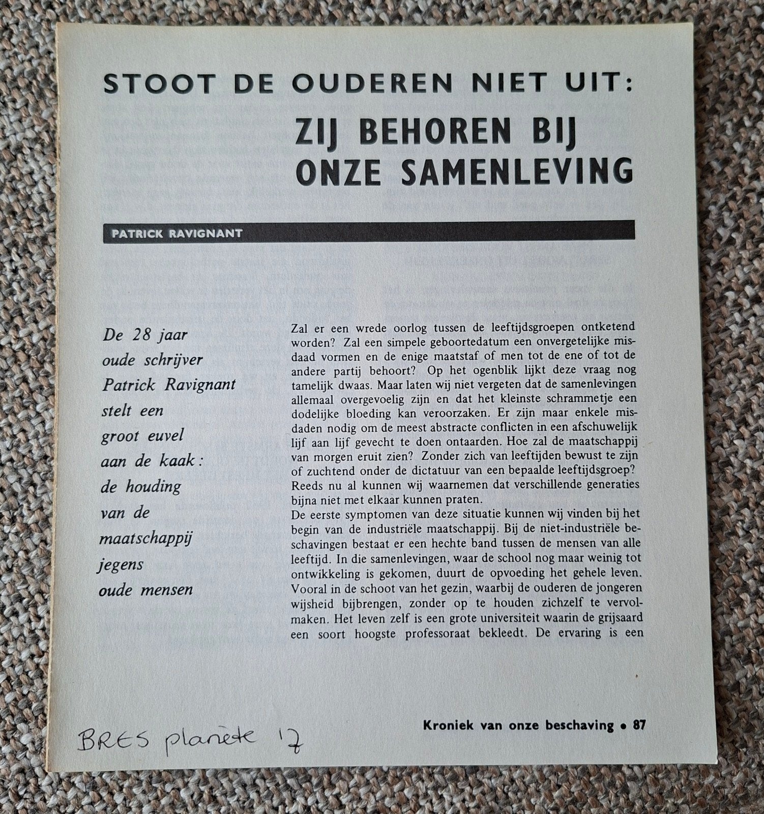 artikel uit tijdschrift BRES jaren 70: stoot de ouderen niet, Ophalen of Verzenden, 1960 tot 1980, Knipsel(s)