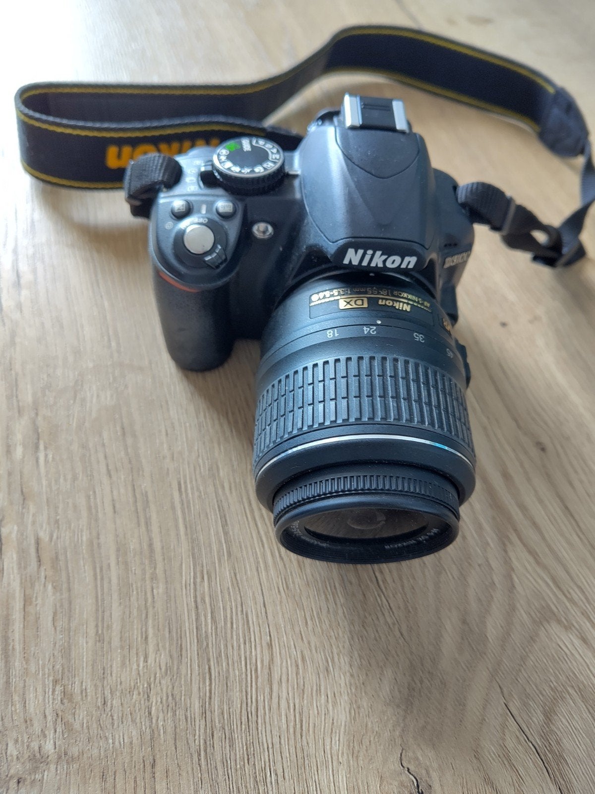 Nikon D3200 Spiegelreflex met AF-S DX NIKKOR 18-55mm l, Gebruikt, Spiegelreflex, Accu, Ophalen of Verzenden