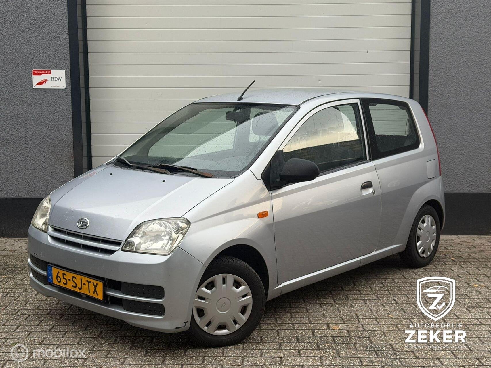 Daihatsu Cuore 1.0-12V Tokyo / automaat / nap / lange apk, Auto's, 18 €/maand, ABS, Cuore, Origineel Nederlands