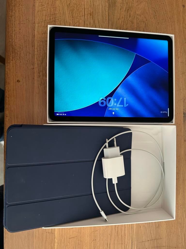 Apple iPad Air (5e generatie) Wi-Fi 256GB, Computers en Software, Apple iPads, Apple iPad Air, Zo goed als nieuw, Grijs, Wi-Fi