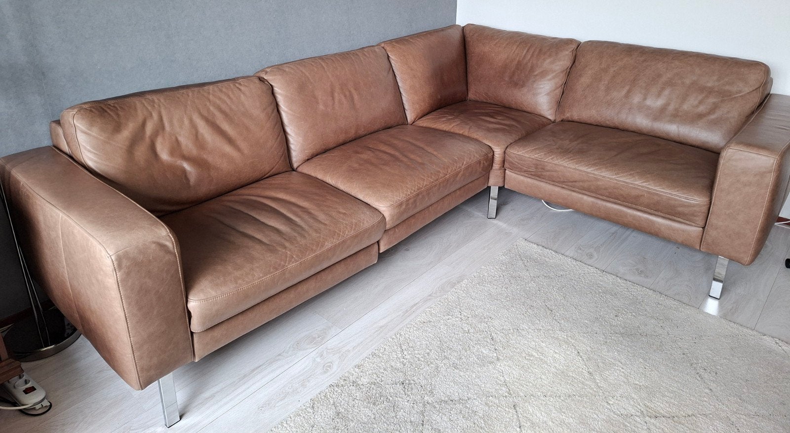 Grote leren hoekbank – Cognac / Bruin – RVS design poten, Huis en Inrichting, Ophalen, Gebruikt, Leer