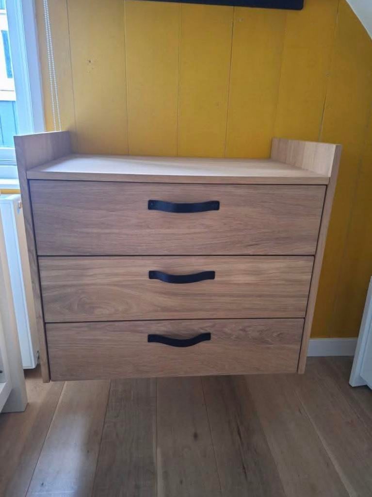 Eiken commode met softclose lades, 50 tot 70 cm, Zo goed als nieuw, 75 tot 100 cm, Commode