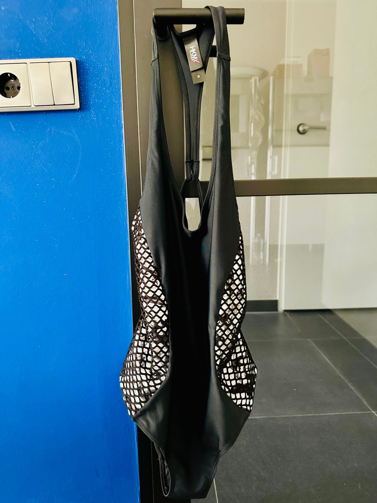 HKMX by Hunkemöller badpak maat 42, Ophalen of Verzenden, Zo goed als nieuw, Zwart, Badpak