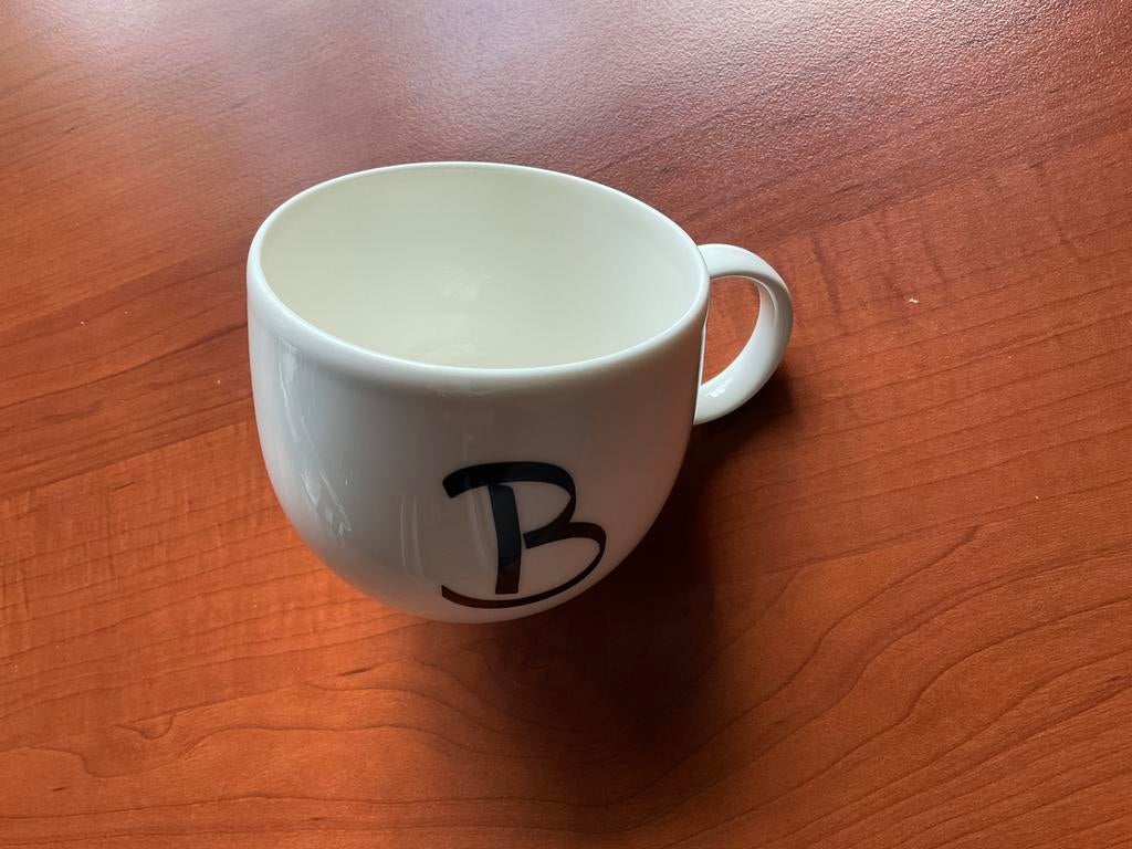Mok VILLEROY&BOCH LIKE ( A en B), Ophalen of Verzenden, Zo goed als nieuw, Overige stijlen, Kop(pen) en/of Schotel(s)