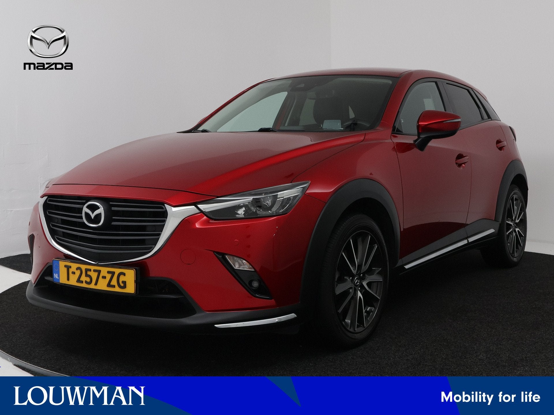Mazda CX-3 2.0 SkyActiv-G 120 SkyLease GT | Carplay | Camera, 4 cilinders, Leder en Stof, Handgeschakeld, 16 km/l