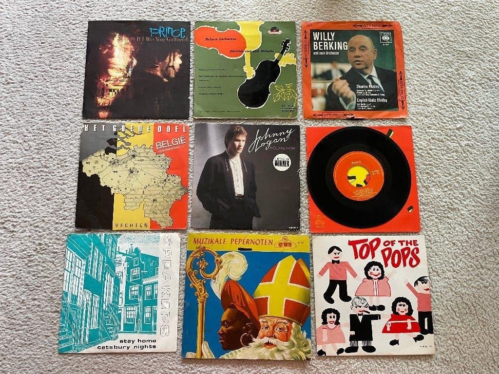 muziek vinyl singles vintage + koffertje, Cd's en Dvd's, Ophalen of Verzenden, Gebruikt, Pop