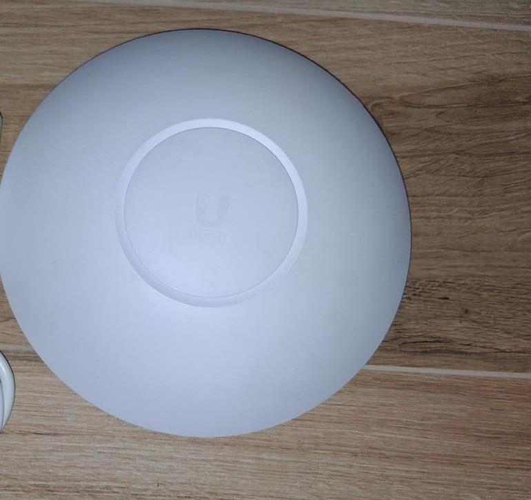 Unifi U6 long-range, Computers en Software, Accesspoints, Verzenden