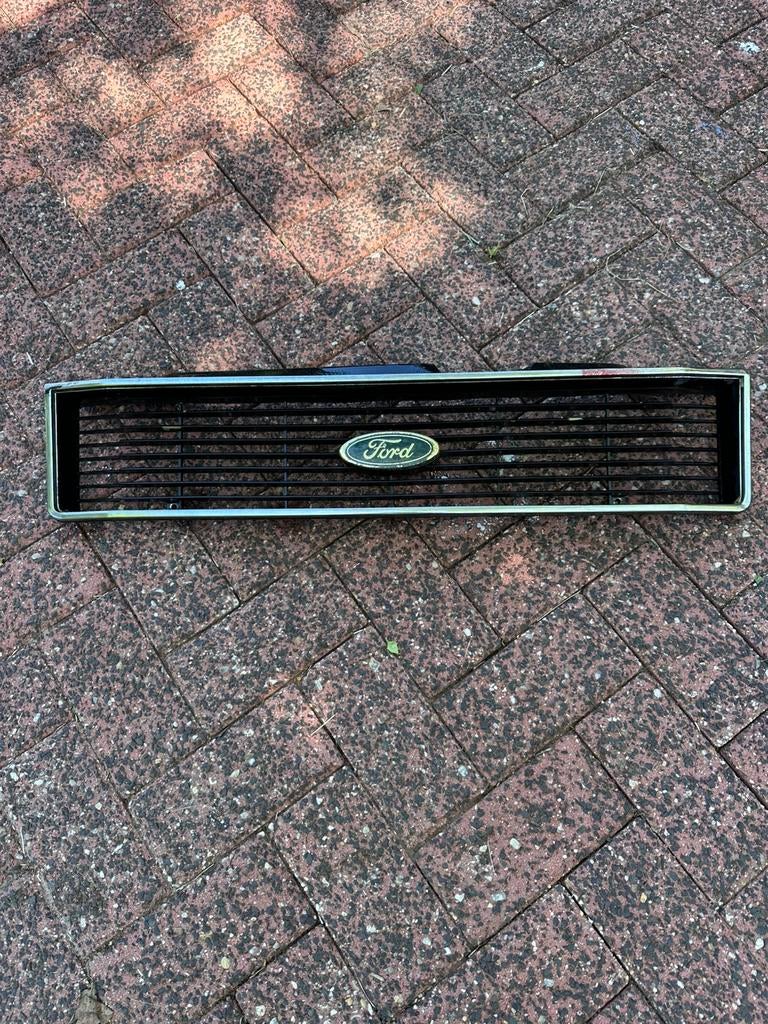 Ford Taunus Gl Ghia grille TC2, Ophalen of Verzenden, Gebruikt, Ford
