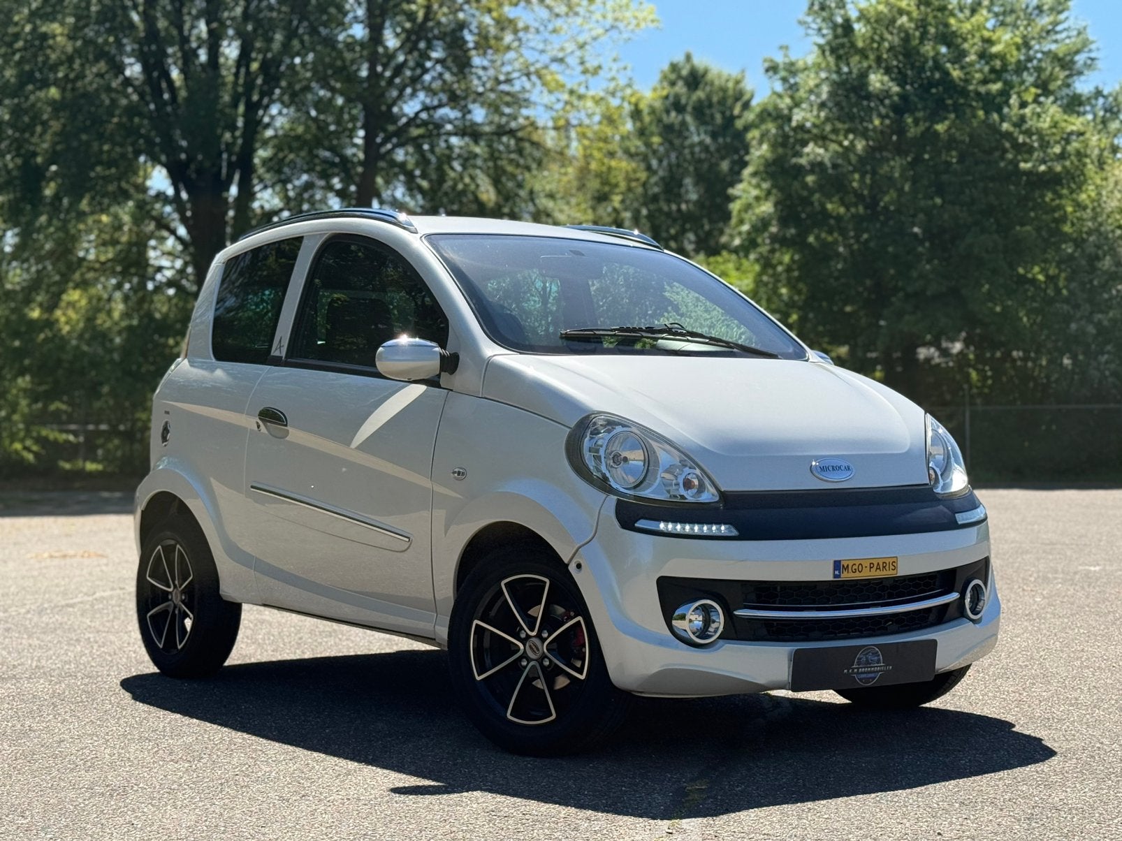 Brommobiel Microcar Mgo Paris DCI Nieuw staat ! Aixam-Ligier, Ophalen, Zo goed als nieuw, Ligier, 16 km/u of meer