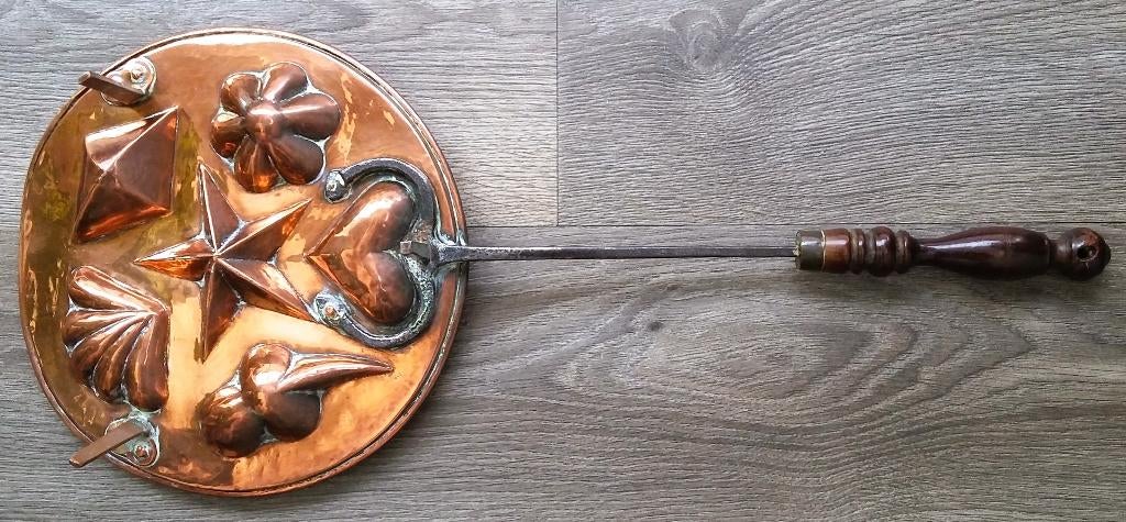 18 de eeuw Rood Koperen Evenveeltjespan Koekjes Pan, Antiek en Kunst, Ophalen of Verzenden, Koper