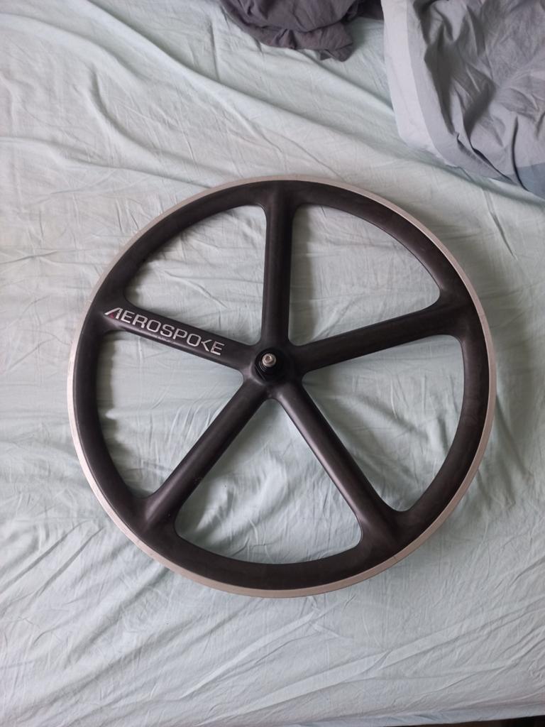 Aerospoke 5 spaaks carbon Baanwiel, Fietsen en Brommers, Oldtimerfiets, Zo goed als nieuw, Aerospoke, Carbon