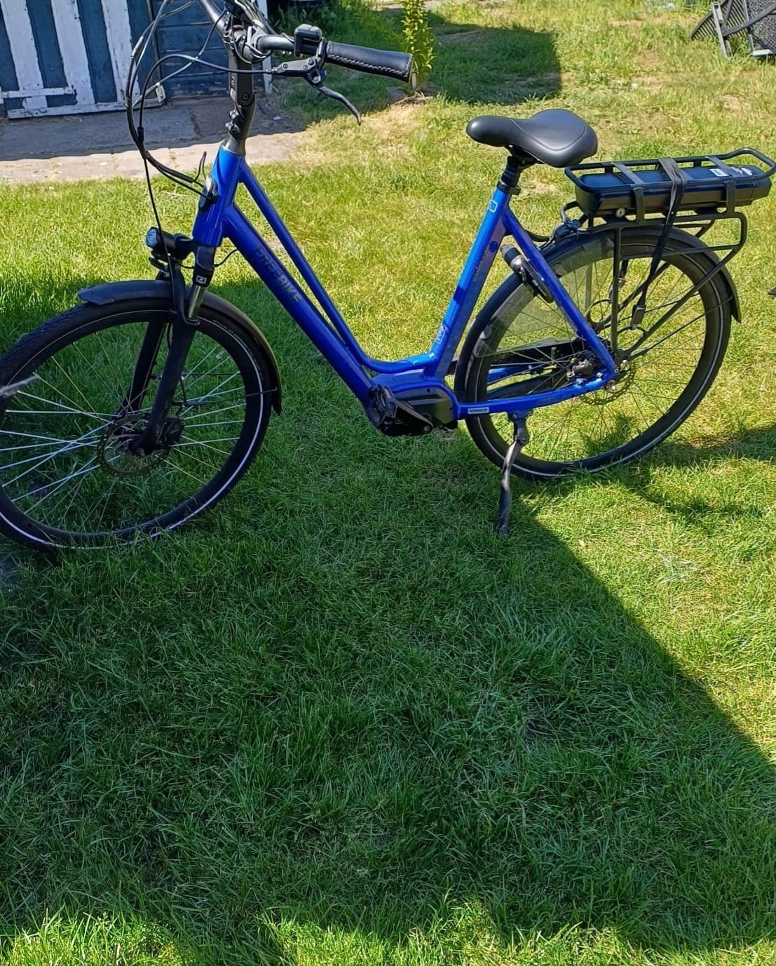 Freebike Manhattan E bike geresiveerde motor +accu 1 jaar ou, Ophalen, Zo goed als nieuw, Overige merken