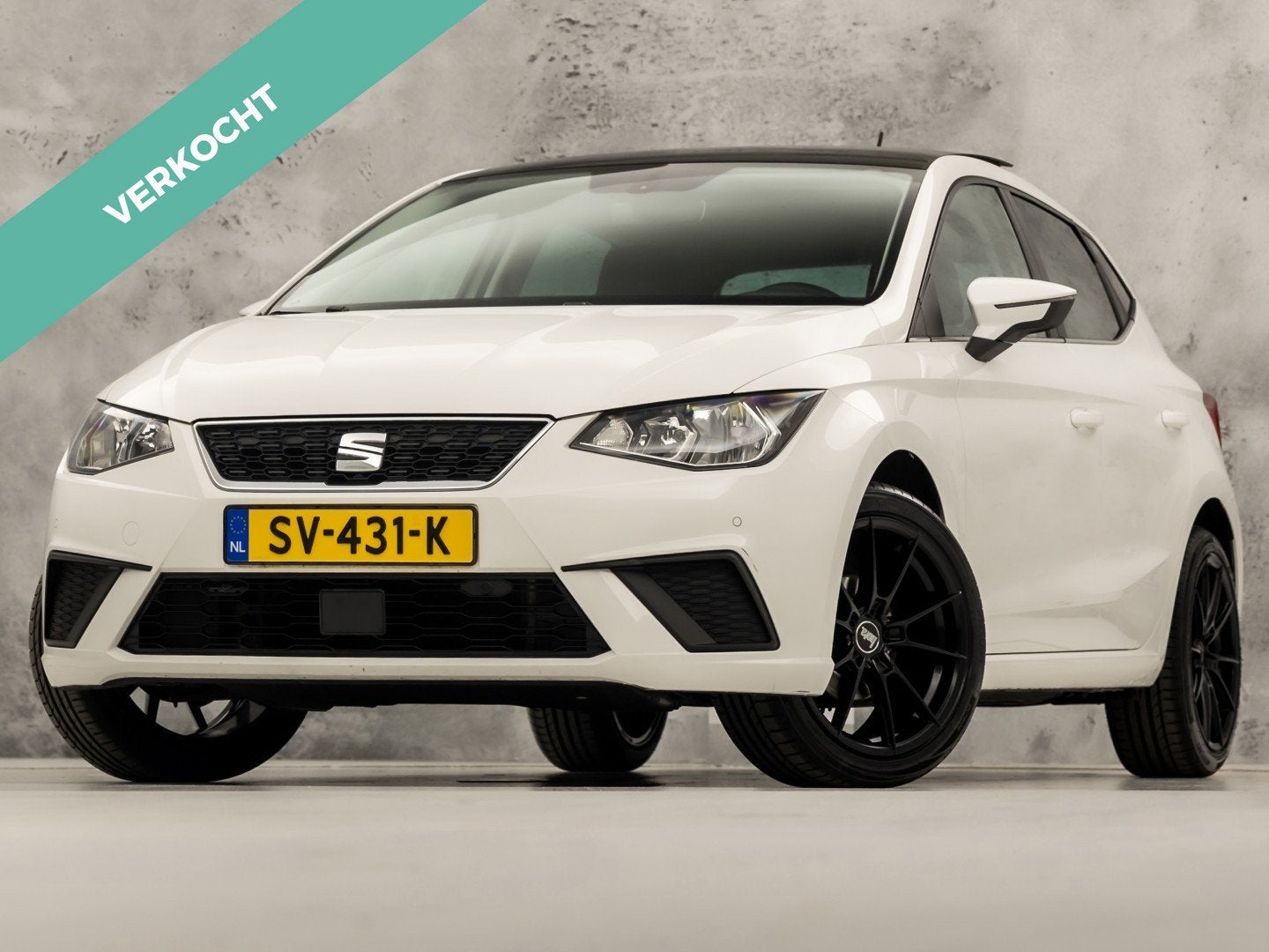 SEAT Ibiza 1.0 TSI Intense Sport (PANORAMADAK, APPLE CARPLAY