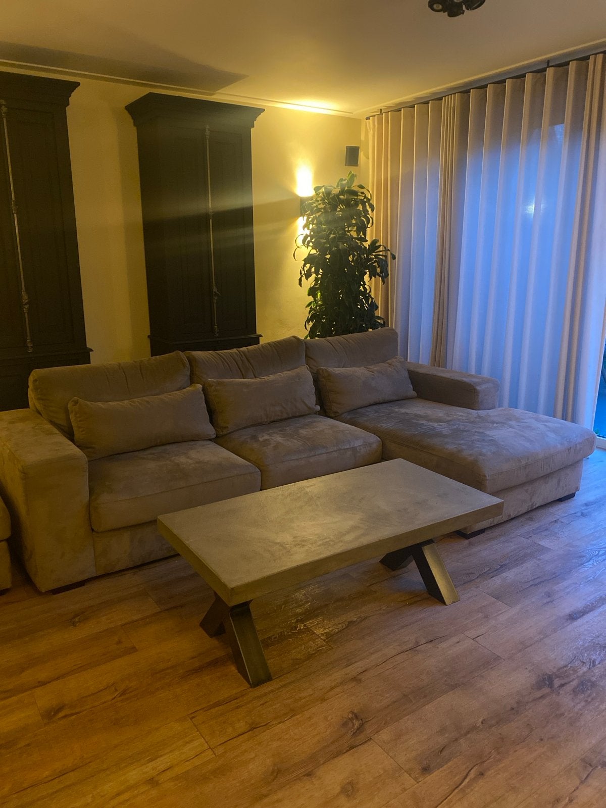 Urban Sofa 3-zits bank met poef - Taupe-grijs-sand, Huis en Inrichting, Banken | Bankstellen, Gebruikt, Rechte bank, Driepersoons