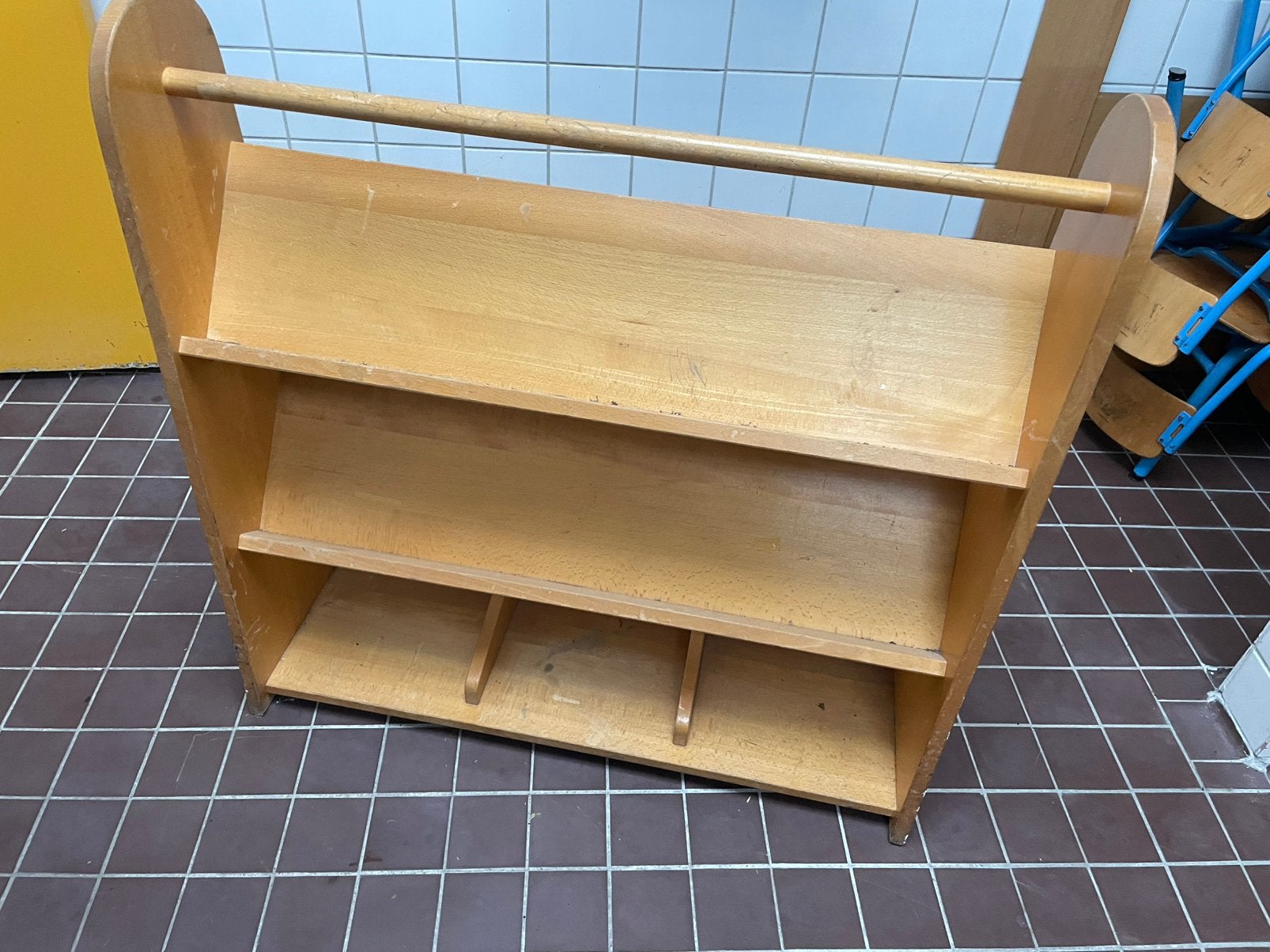 Boekenkastje, Huis en Inrichting, Kasten | Boekenkasten, Ophalen, Gebruikt, 50 tot 100 cm, Minder dan 100 cm