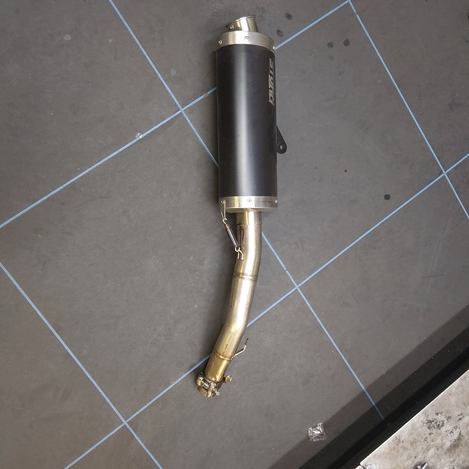 Tiger 900 uitlaat, Ophalen of Verzenden, Gebruikt