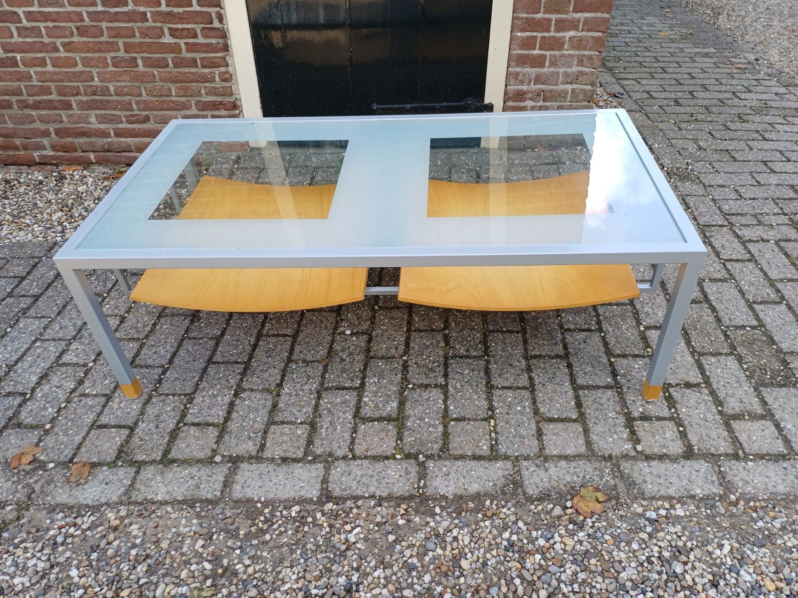 Salontafel met metalen frame, glasplaat en hout, Ophalen, Gebruikt, Overige houtsoorten