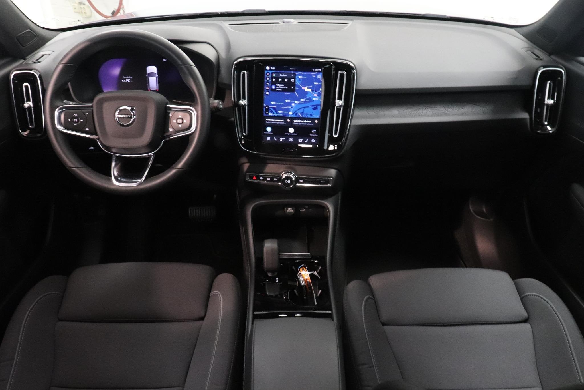 Volvo XC40 Recharge Core 70 kWh | Camera | SoH 95% | Climate, Lane Keeping Assist, Stof, Gebruikt, Huisgarantie