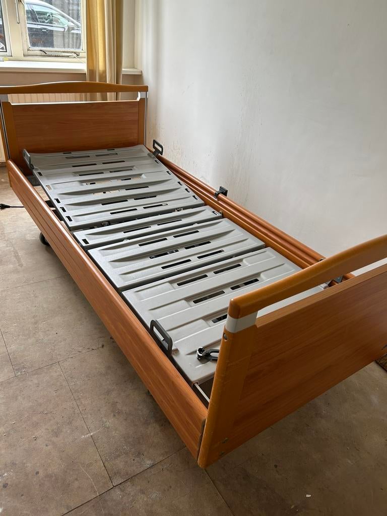 Hoog laag bed, Diversen, Ophalen of Verzenden, Zo goed als nieuw
