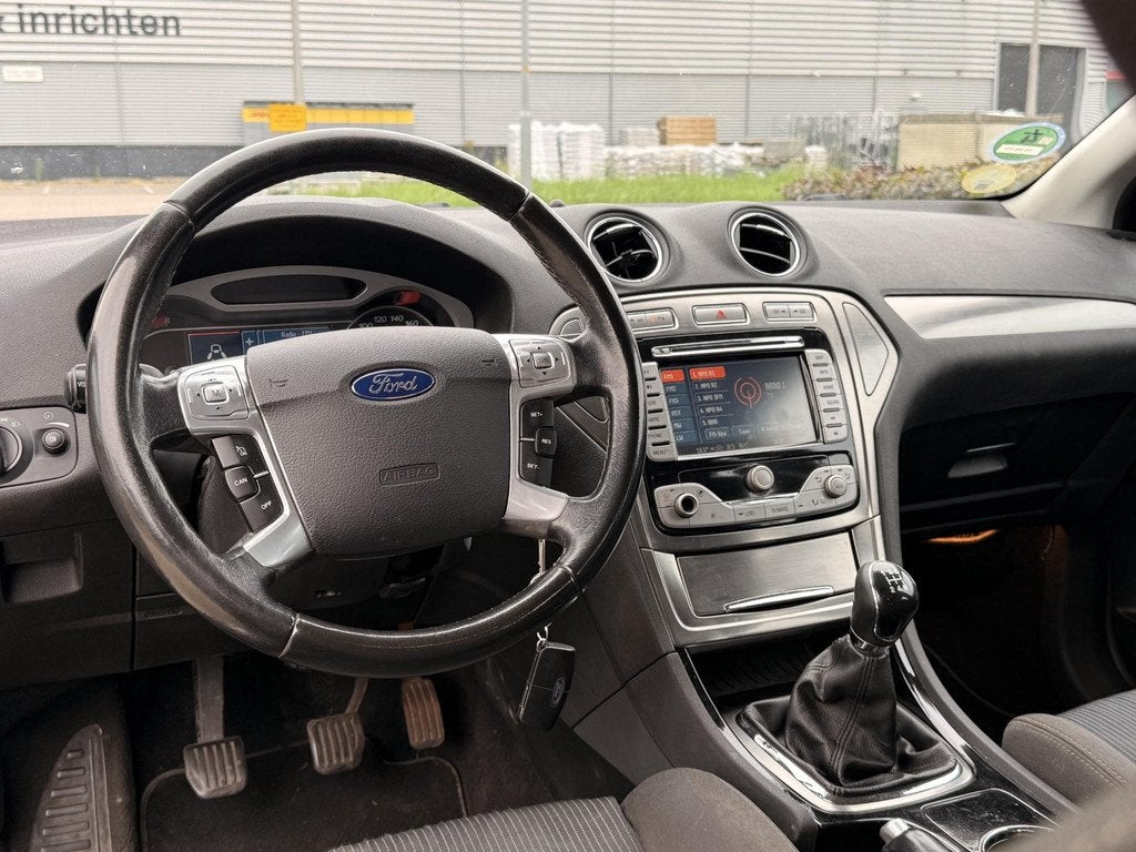 Ford Mondeo Wagon 2.0-16V Titanium * HANDEL / EXPORT *, Auto's, Ford, 145 pk, Stof, Gebruikt, 4 cilinders