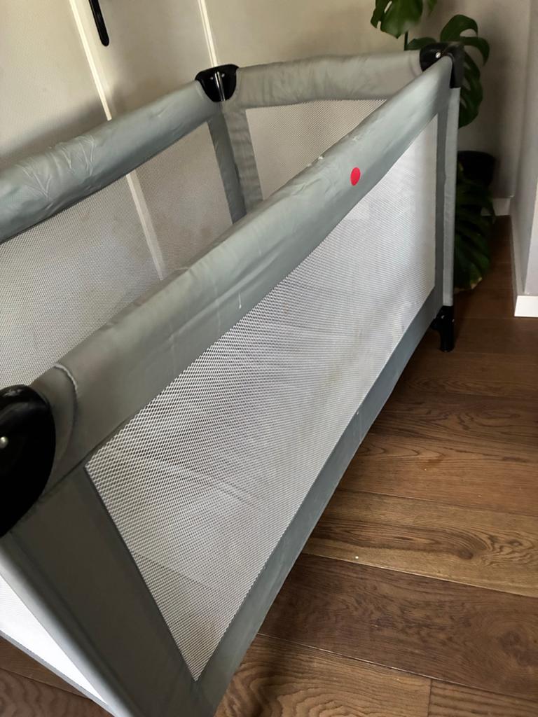 campingbedje, Kinderen en Baby's, Ophalen of Verzenden, Zo goed als nieuw, Minder dan 140 cm, Minder dan 70 cm