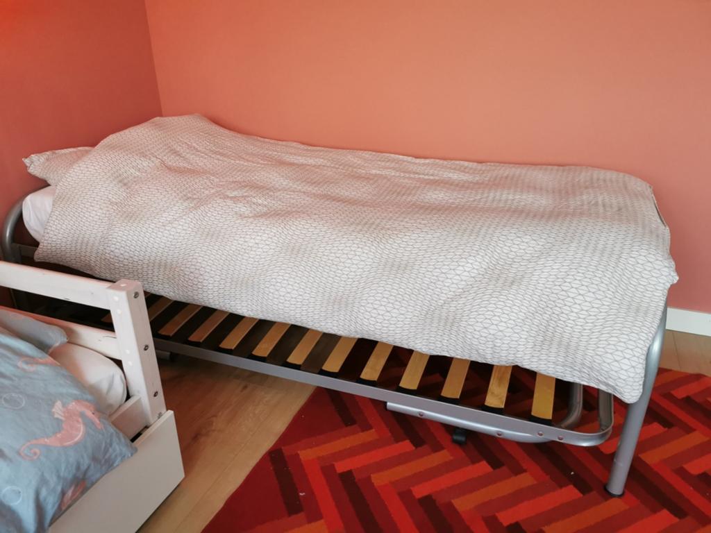 Onderschuifbed plus bed, gratis. Logeerbed., Huis en Inrichting, Slaapkamer | Bedden, 90 cm, Eenpersoons, Ophalen of Verzenden