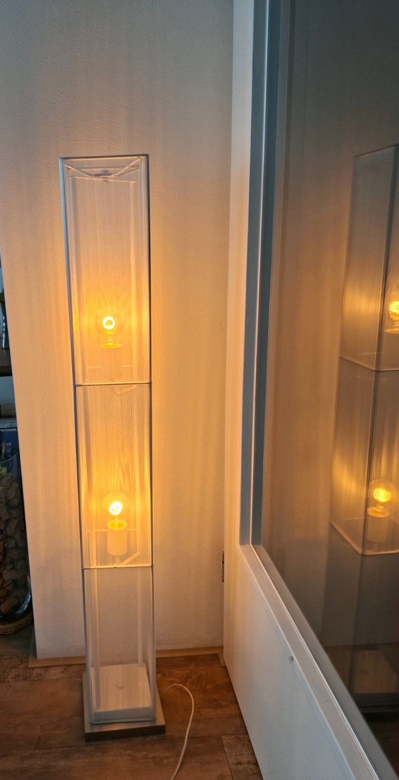 Stijlvolle Kwantum vloerlamp met 2x E27 fitting, Ophalen, Gebruikt, Modern, Strak, Metaal