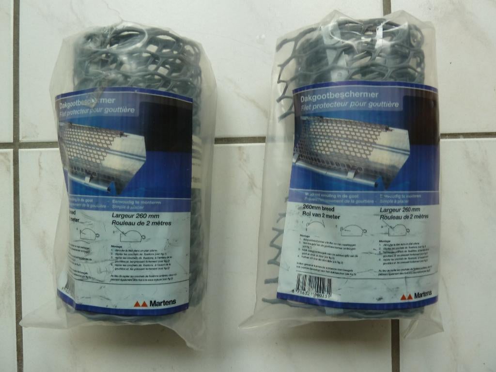 2x Dakgootbeschermers, Pvc, 2 tot 4 meter, Ophalen of Verzenden, Zo goed als nieuw