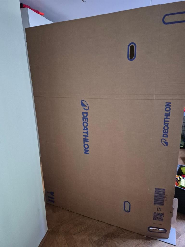 Grote Decathlon Doos - Ideaal voor Opslag ohuizing, Doe-het-zelf en Verbouw, Kratten en Dozen, Ophalen of Verzenden, Zo goed als nieuw