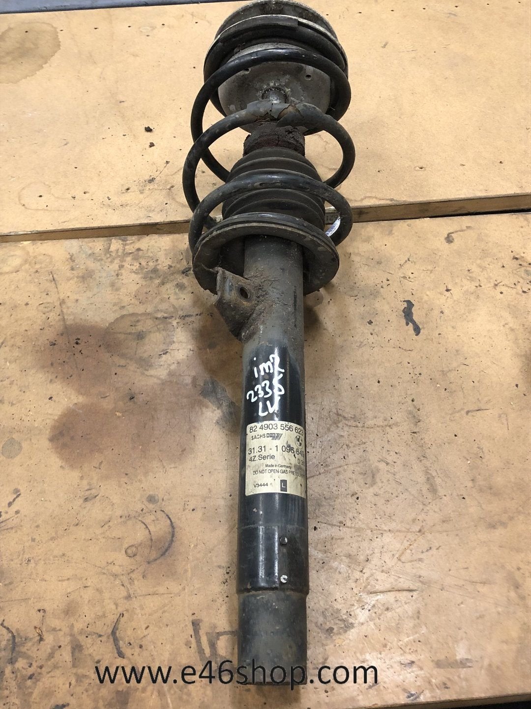 VEERPOOT SCHOKBREKER BMW E46 LINKS VOOR OE 1096849, Auto-onderdelen, Gebruikt, -, -, Ophalen of Verzenden