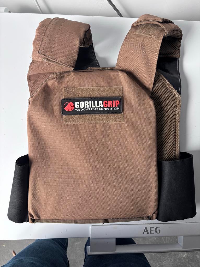 Gorillagrip Weightvest met 7kg platen, Ophalen of Verzenden, Gebruikt, Armen, Overige typen