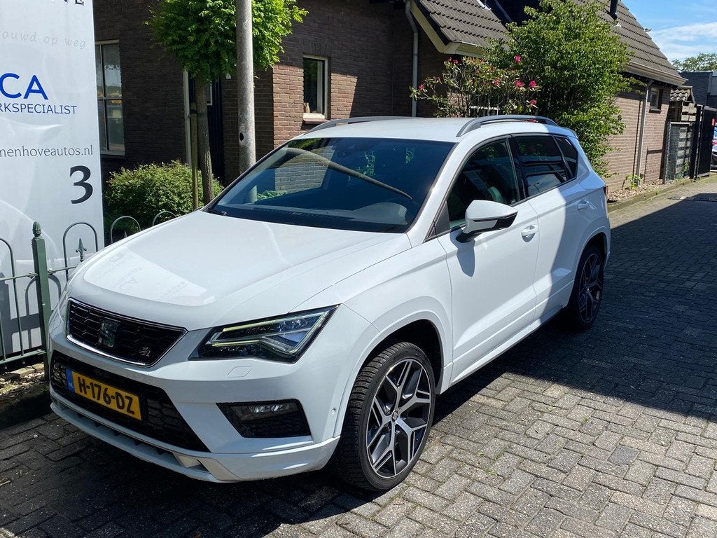 SEAT Ateca 1.5 TSI FR Beats (bj 2020, automaat), 12 maanden, 4 cilinders, Ateca, Wit