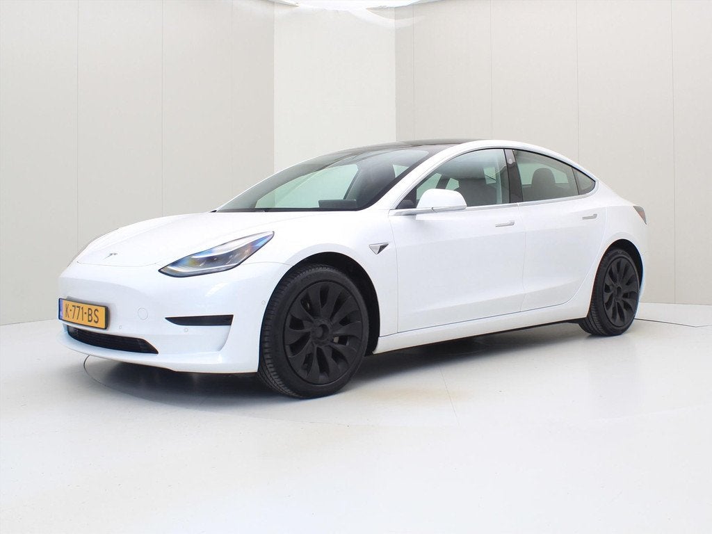 Tesla Model 3 Standard RWD Plus 92% SoH [ LFP-ACCU+AUTOPILOT, Auto's, Tesla, Automaat, Achterwielaandrijving, Gebruikt, Zwart