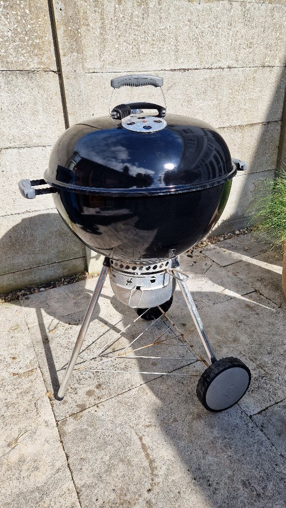 Weber Master Touch GBS 57 cm met nieuw RVS rooster, Tuin en Terras, Houtskoolbarbecues, Ophalen, Zo goed als nieuw, Weber Mastertouch