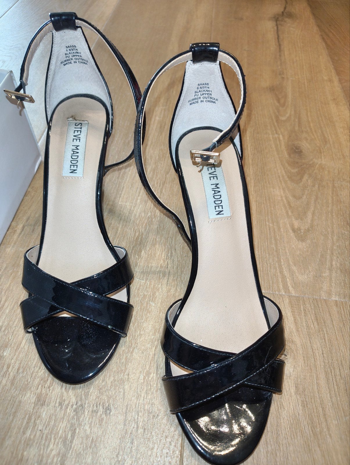 steve madden lak pump, Zwart, Steve Madden, Ophalen of Verzenden, Zo goed als nieuw