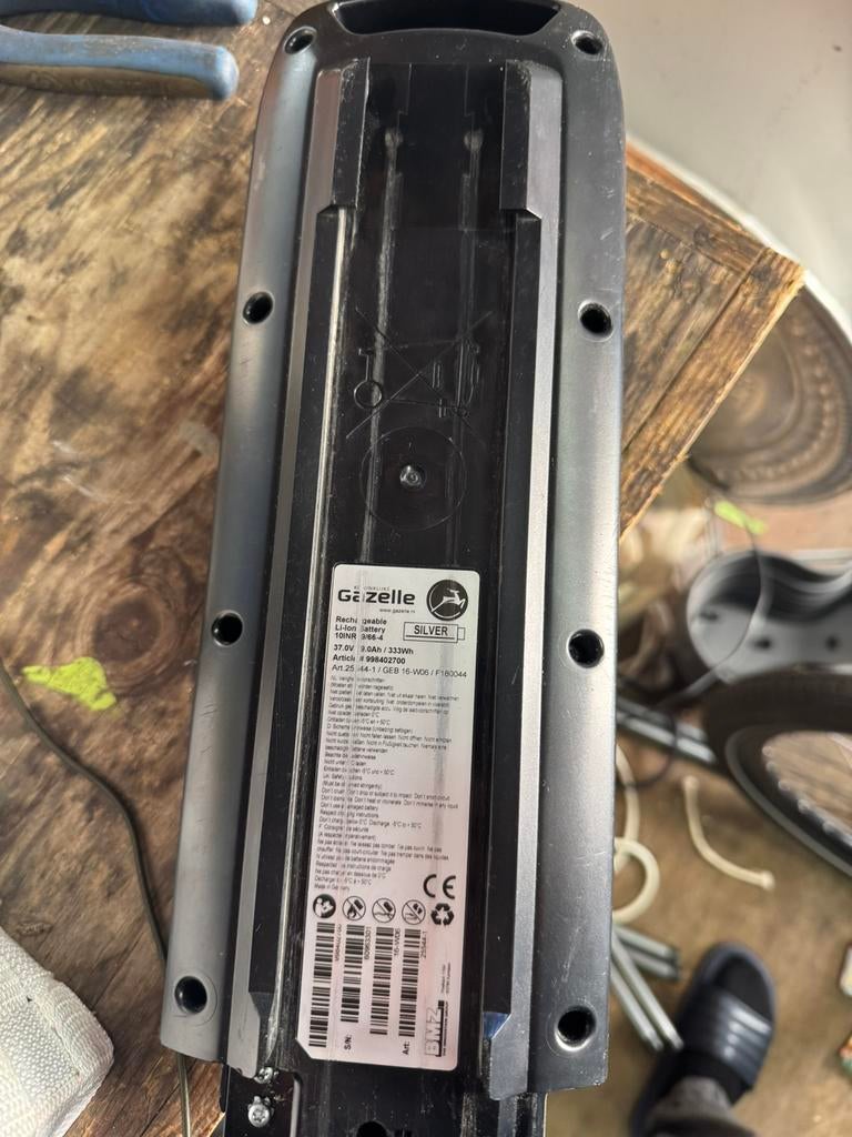 Feits accu gazelle silver 333wh 37 volt, Ophalen of Verzenden, Zo goed als nieuw