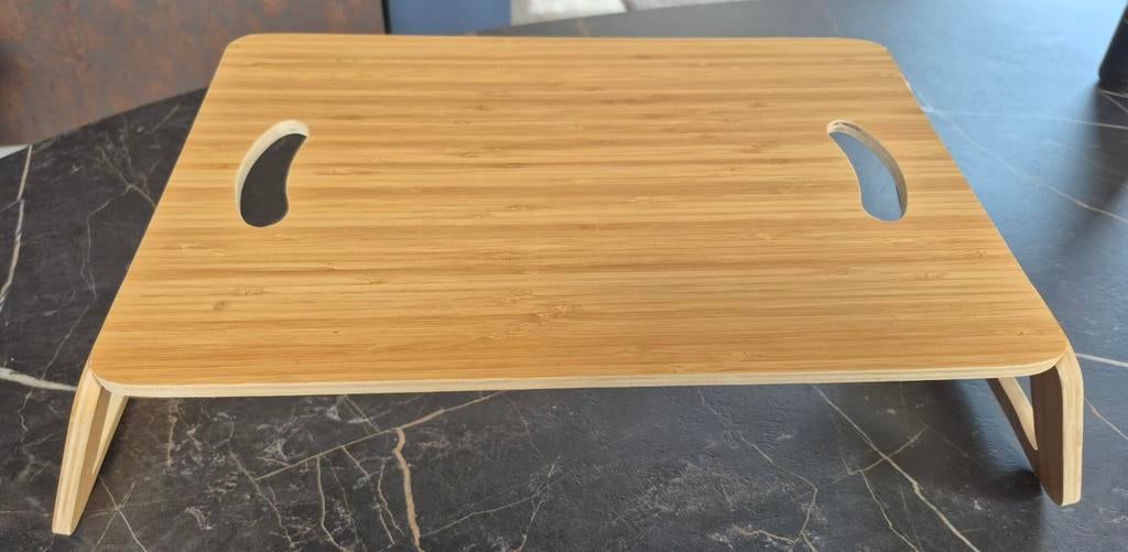Ikea Bräda laptopstandaard opklapbaar 42 x 30 cm, Ophalen of Verzenden, Zo goed als nieuw