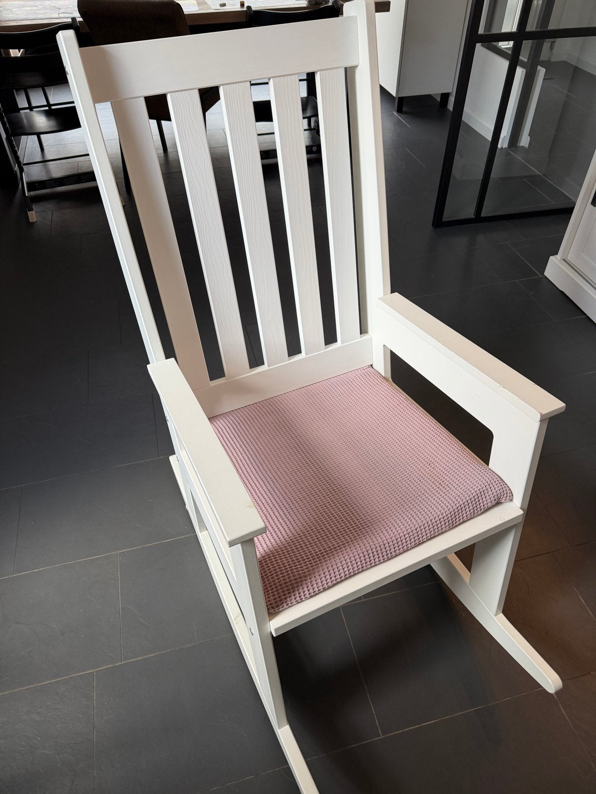 Witte schommelstoel van Happy Baby Holland, Ophalen, Gebruikt, Stoel