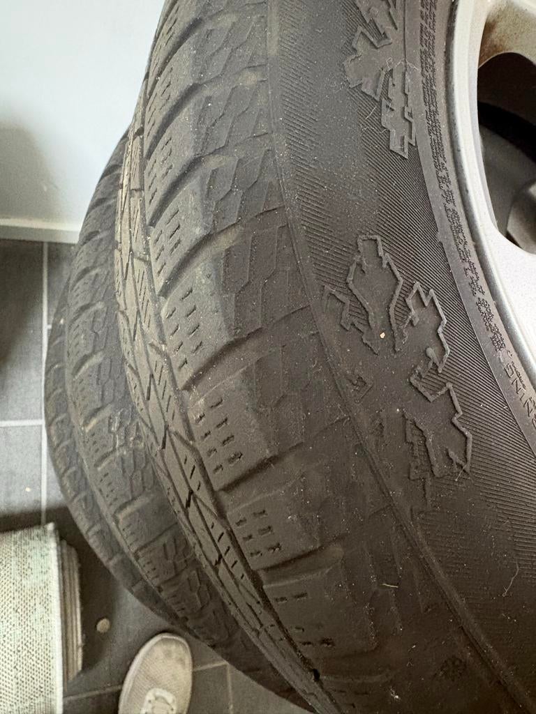 Winterbanden op lichtmetalen velgen VW Tiguan 5N, Auto-onderdelen, Banden en Velgen, Ophalen, 16 inch, Banden en Velgen, Winterbanden