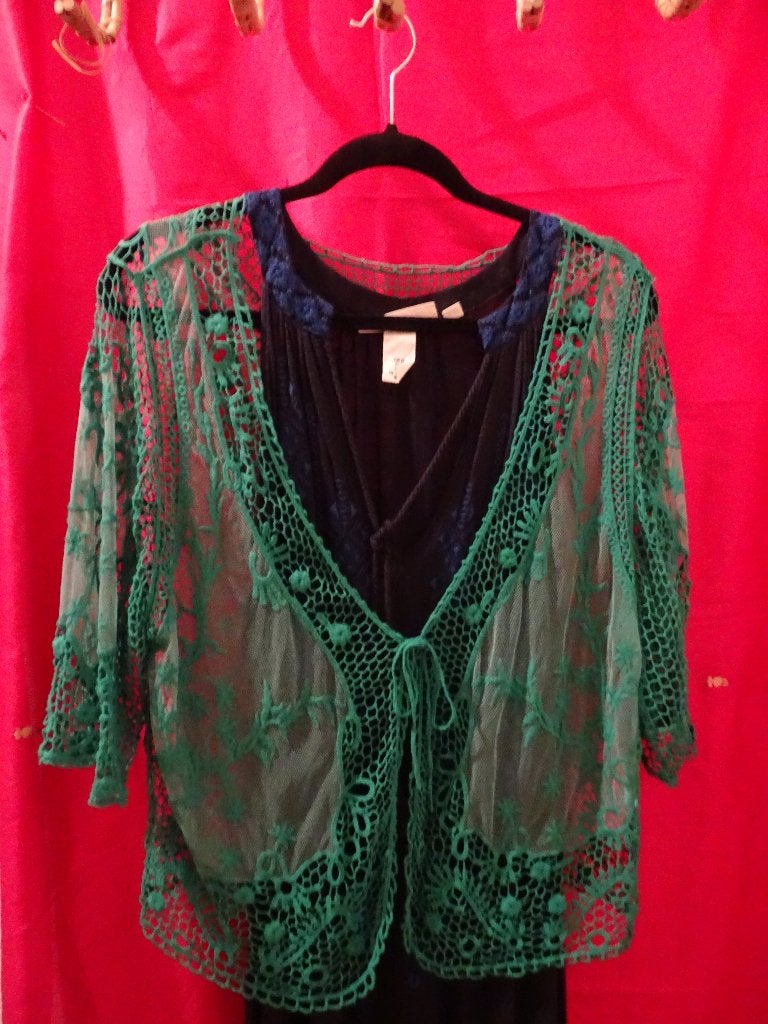 GROEN KANTEN BOHO VESTJE-MT 48/50-ALS NIEUW-INDIA, Maat 46/48 (XL) of groter, Ophalen of Verzenden, Zo goed als nieuw, Lange mouw