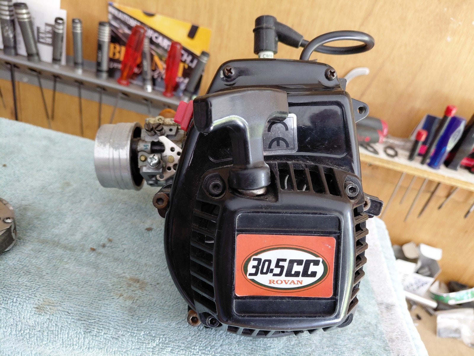 26 CC 2 bouts motor., Hobby en Vrije tijd, Modelauto's | 1:5 tot 1:12, Ophalen of Verzenden, Gebruikt, Auto