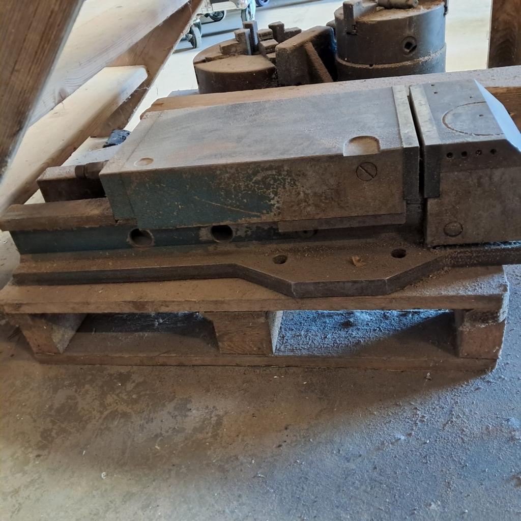 Robuuste machineklem voor metaalbewerking, Ophalen of Verzenden, Gebruikt, Onderdeel
