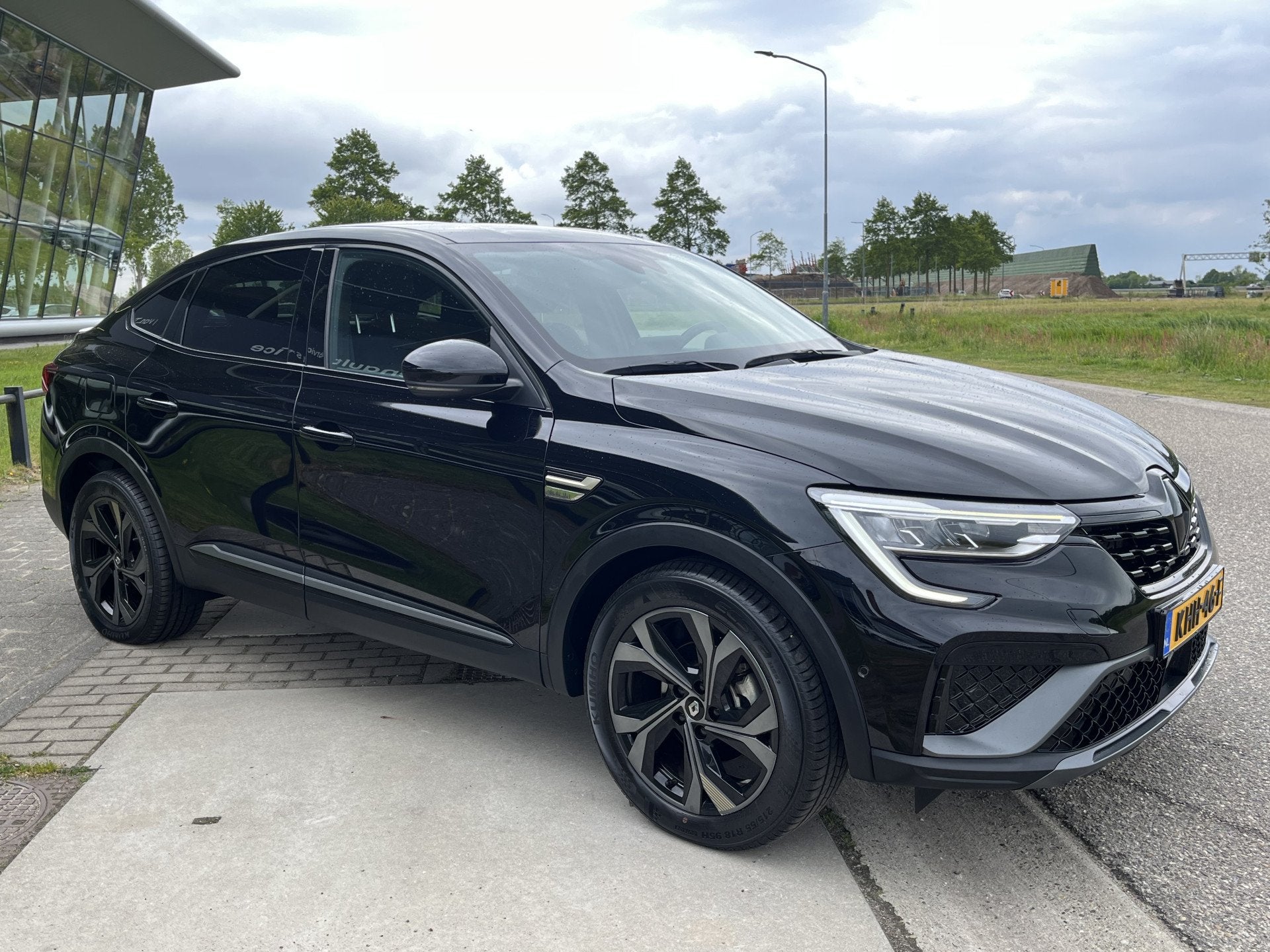 Renault Arkana 1.6 E-Tech hybrid 145PK E-Tech R.S.Line engin, Auto's, 4 cilinders, Overige brandstoffen, Zwart, Leder