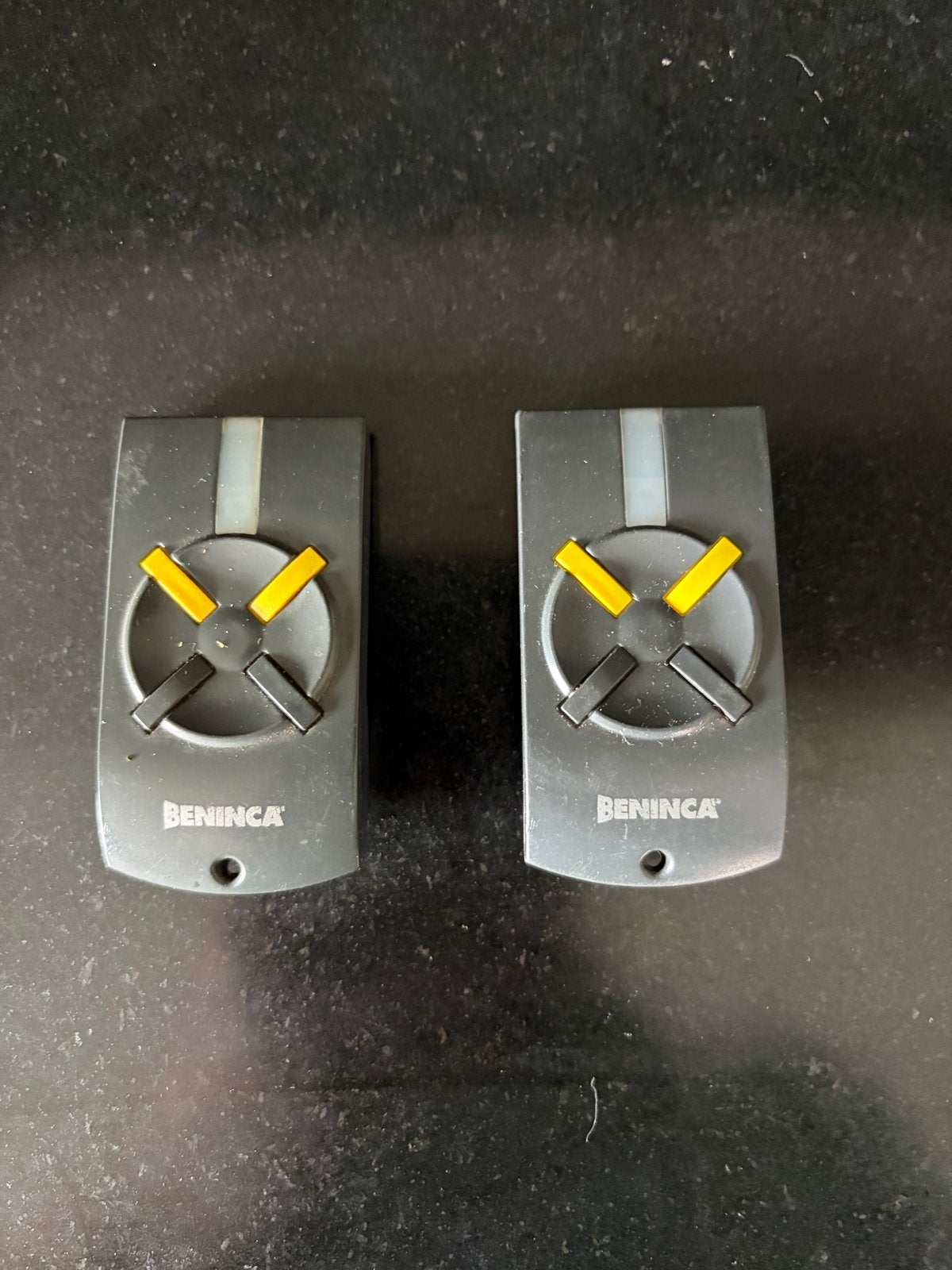 Beninca afstandsbediening TWK voor schuifpoort (2 stuks), Beninca, Kunststof, Gebruikt, Schuifpoort